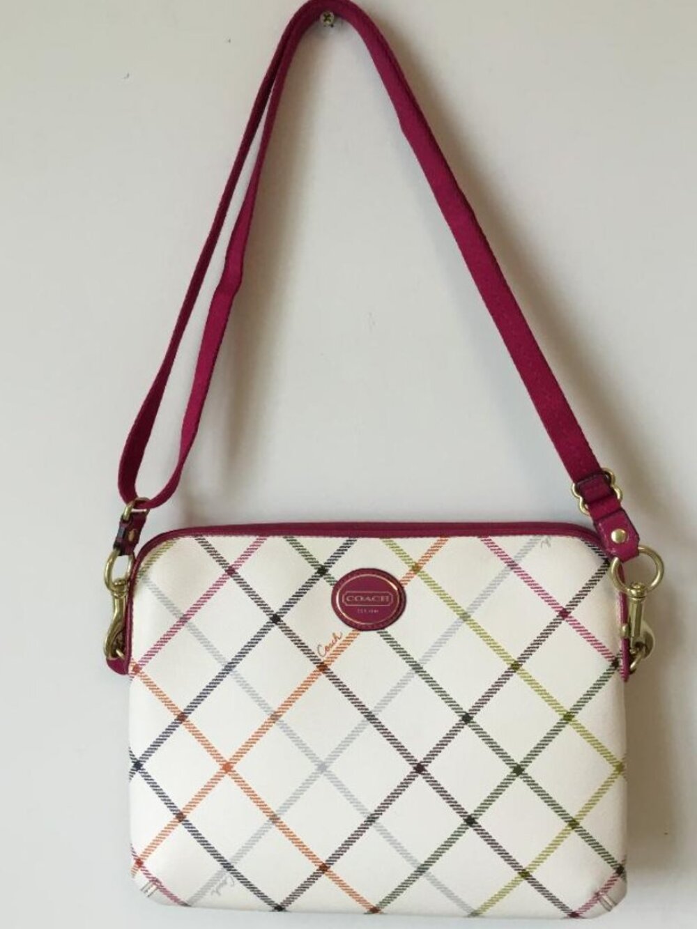 Coach Tattersall Plaid Peyton Tablet iPad Crossbody Case w/Fuschia Accents EUC